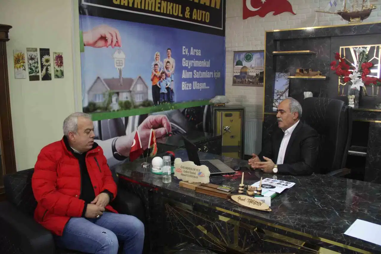 Muhtar Seçilirse 5 Yıllık Maaşını Gereksinim Sahibi Vatandaşlar İçin Bağışlayacak
