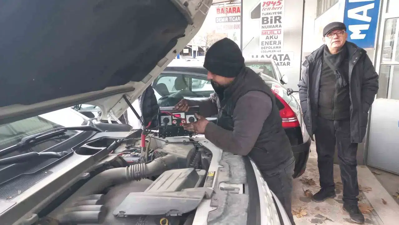 Olumsuz Hava Koşulları Sanayi Esnafının Yüzünü Güldürdü