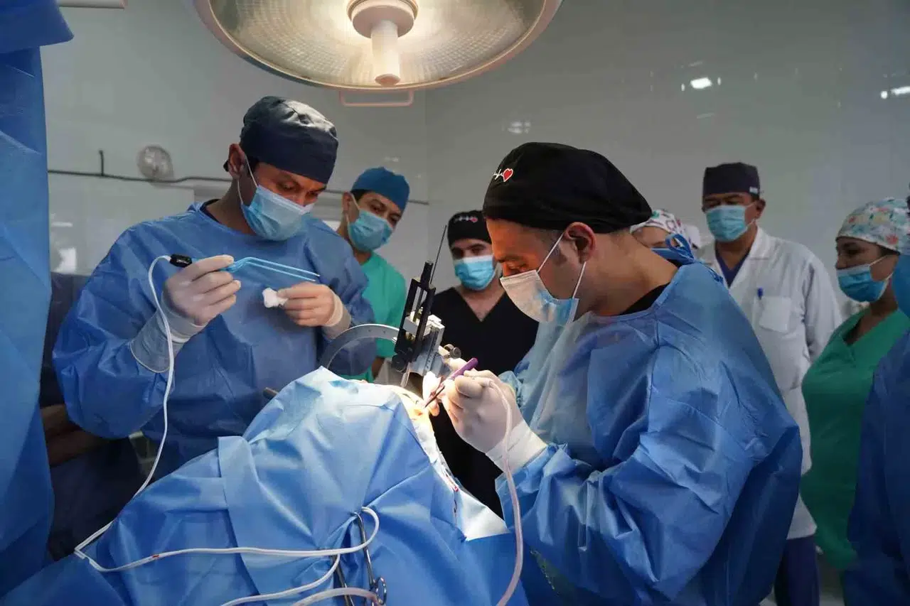 Özbekistan’ın Birinci Beyin Pili Ameliyatına Türk Tabipler İmza Attı