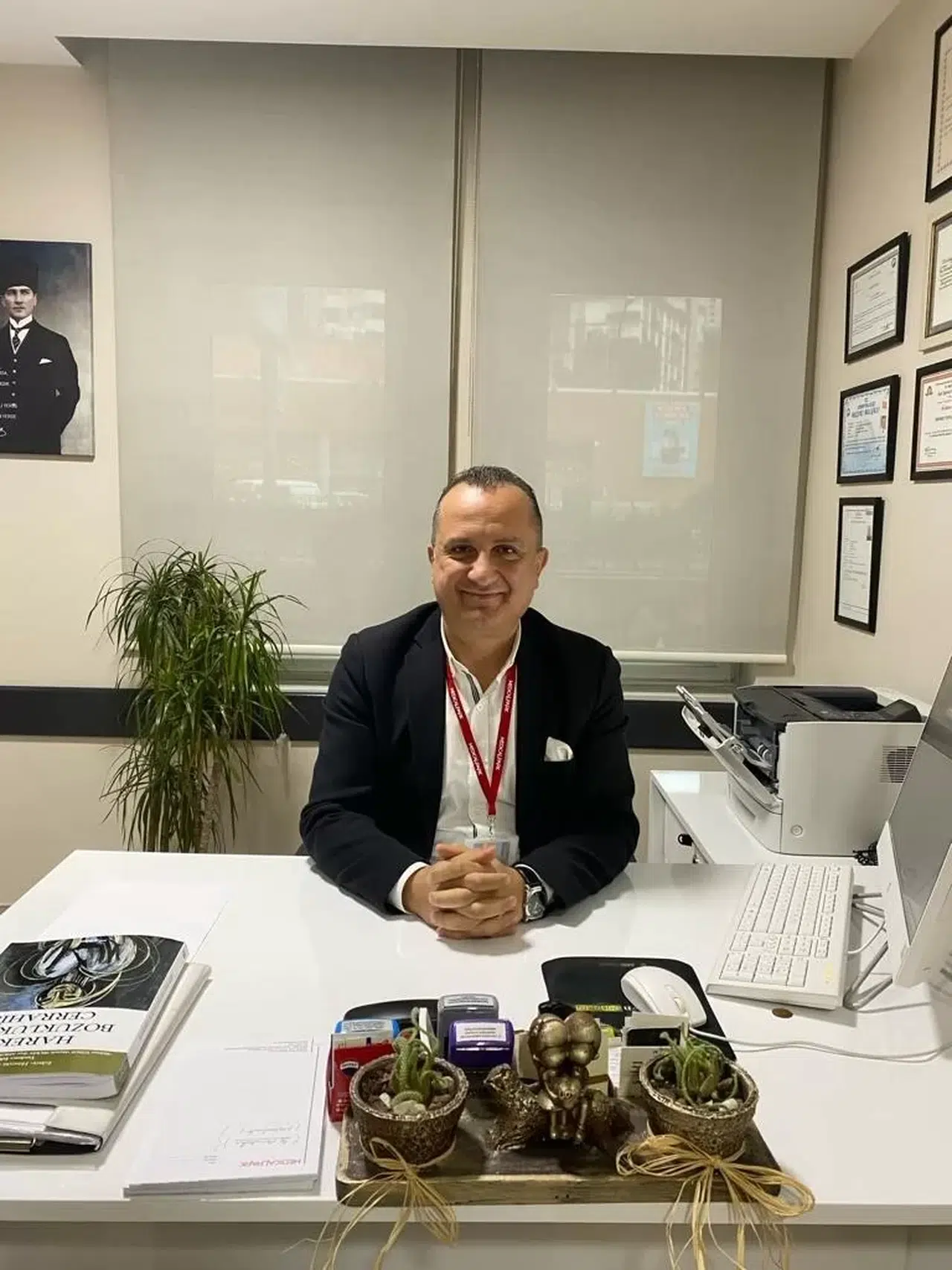 Prof. Dr. Mehmet Feryat Demirhan: “Parkinson Hastalarında Beyin Pili Tedavisi Semptomları Gideriyor”