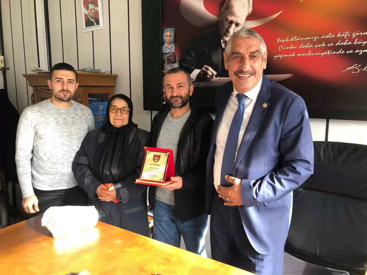 Rizeli Minibüs Sürücüsü "İnsanlık Ölmemiş" Dedirtti
