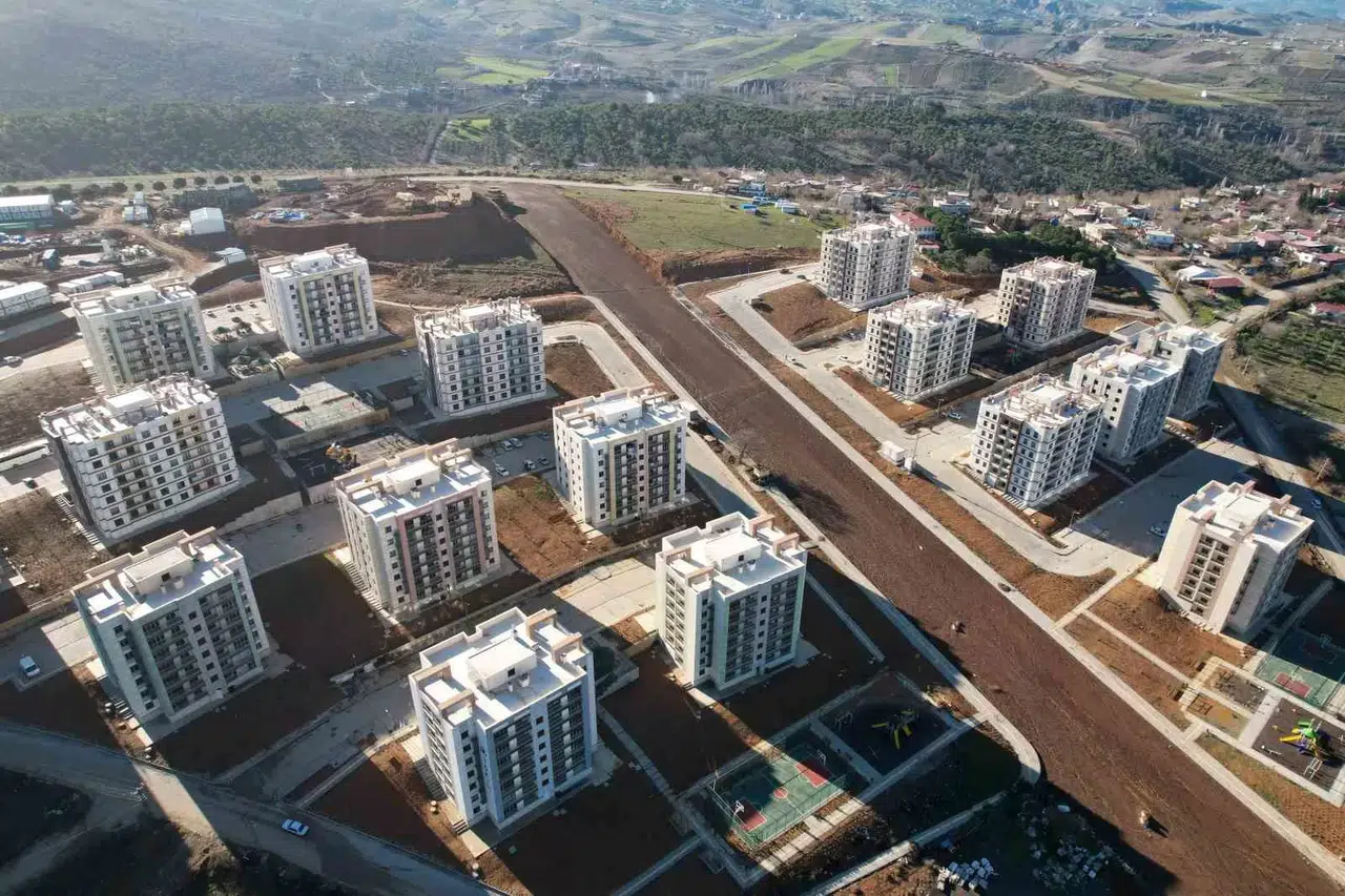 Sarsıntıdan Evvel Yapılan Konutlar Depremzedelerin Sıcak Yuvası Oldu