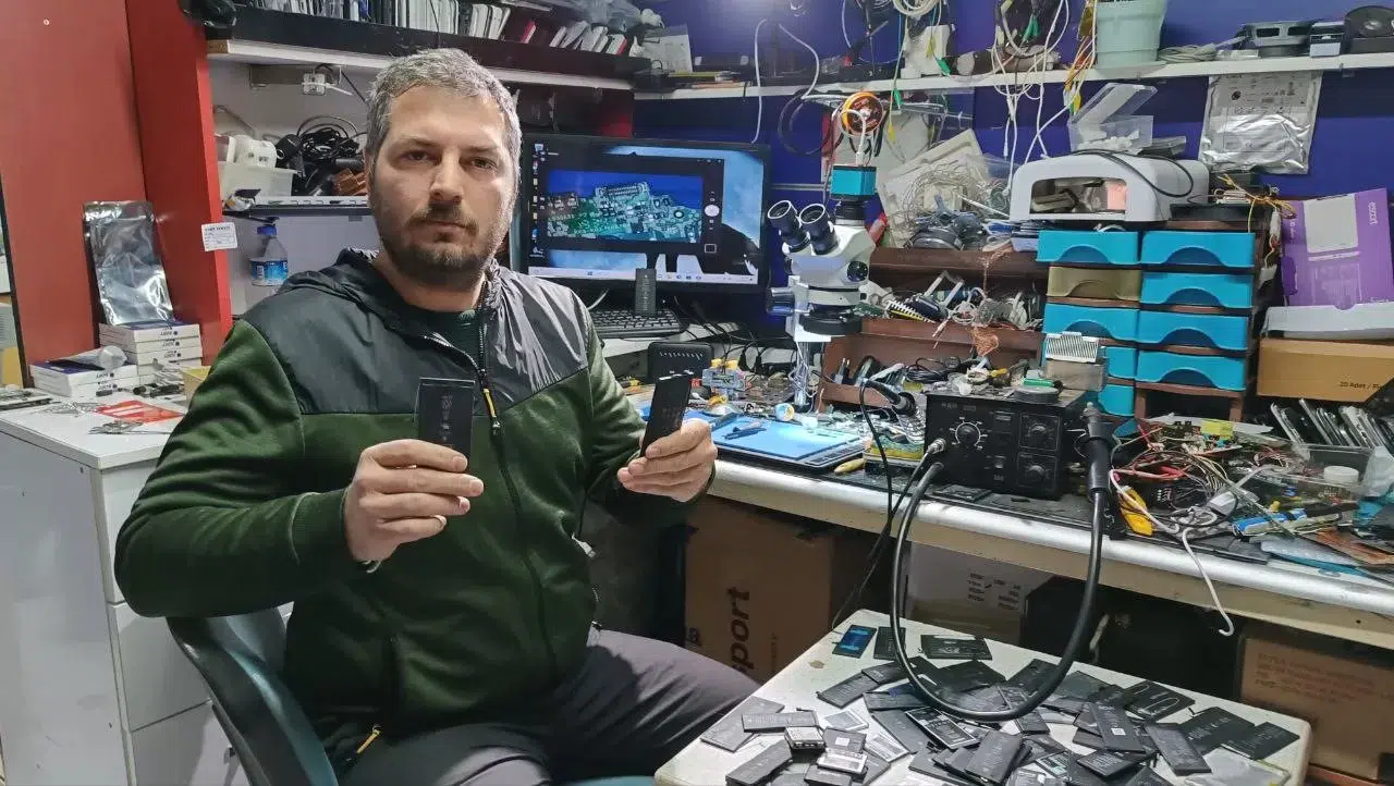 Sık Yaşanan Telefon Bataryalarının Patlamasının Akabinde Uzmanlar Uyardı