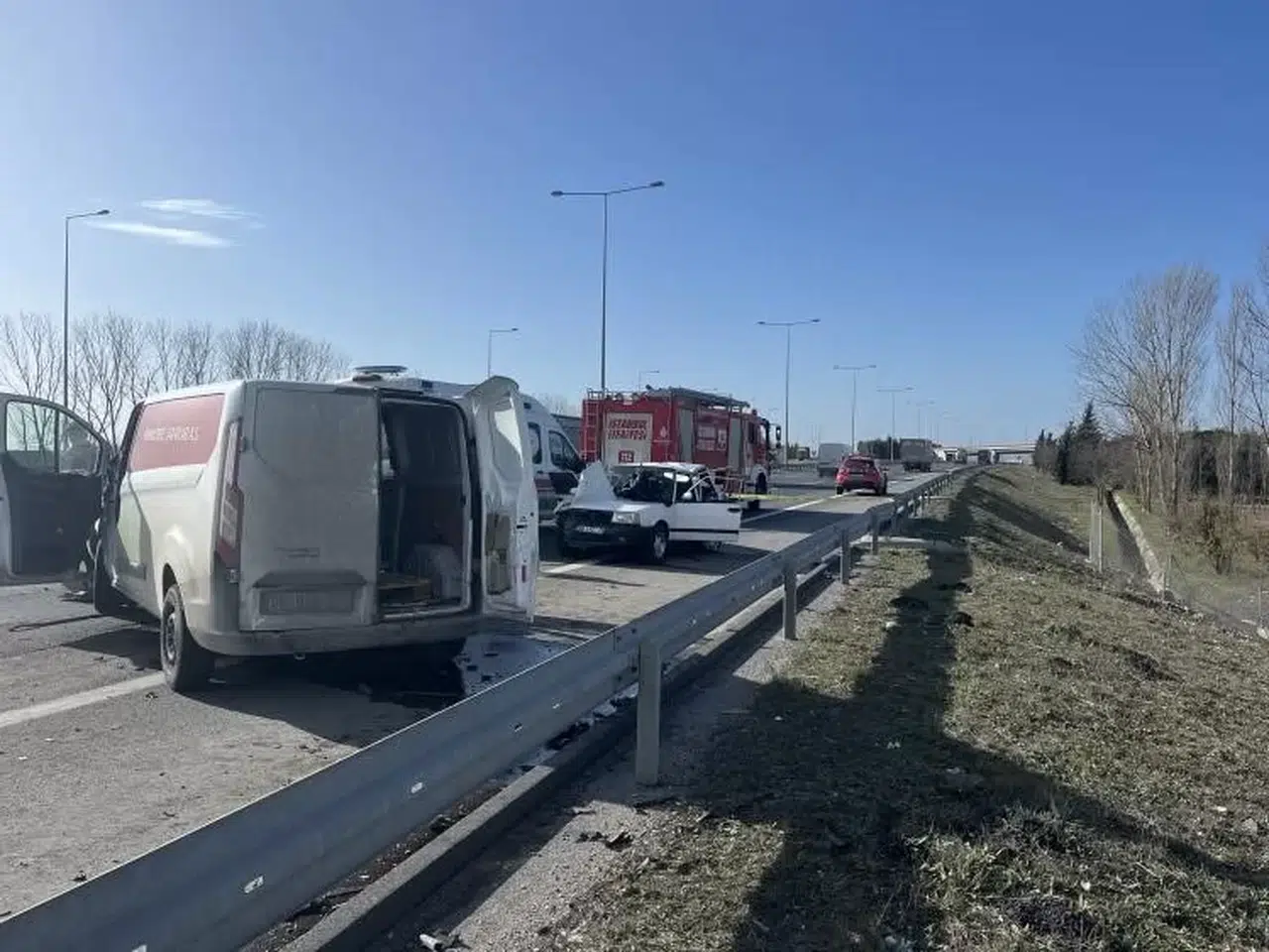 Silivri’de Tofaş Marka Aracın Karıştığı Kazada Tıpkı Aileden 3 Kişi Hayatını Kaybetti