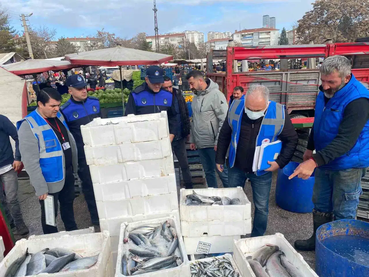 Sincan’da Zabıta Takımları Balık Kontrolünde