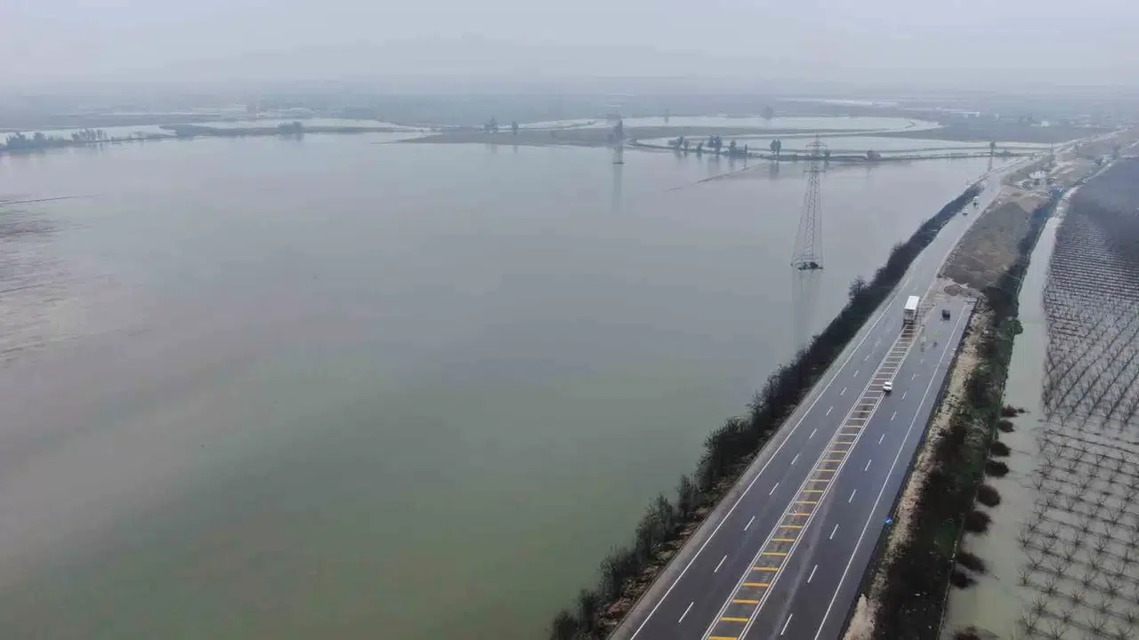 Su Altında Kalan Tarım Toprakları Havadan Görüntülendi