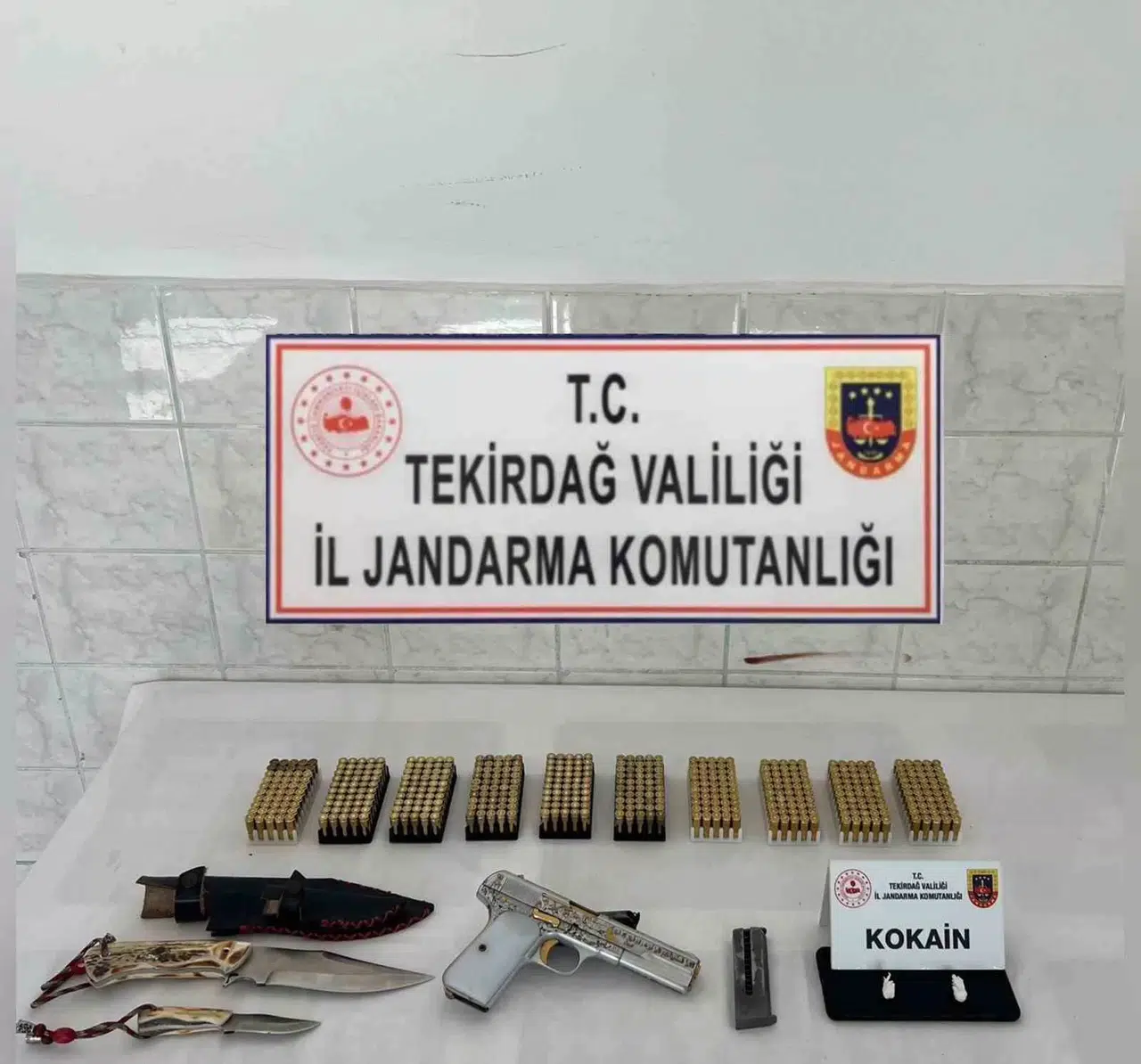 Tabanca ve 500’den Fazla Mermi Ele Geçirildi