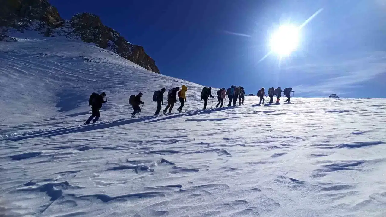 Tabiat Severler 3 Bin 100 Rakımlı Kelespi Dağı’na Tırmandı