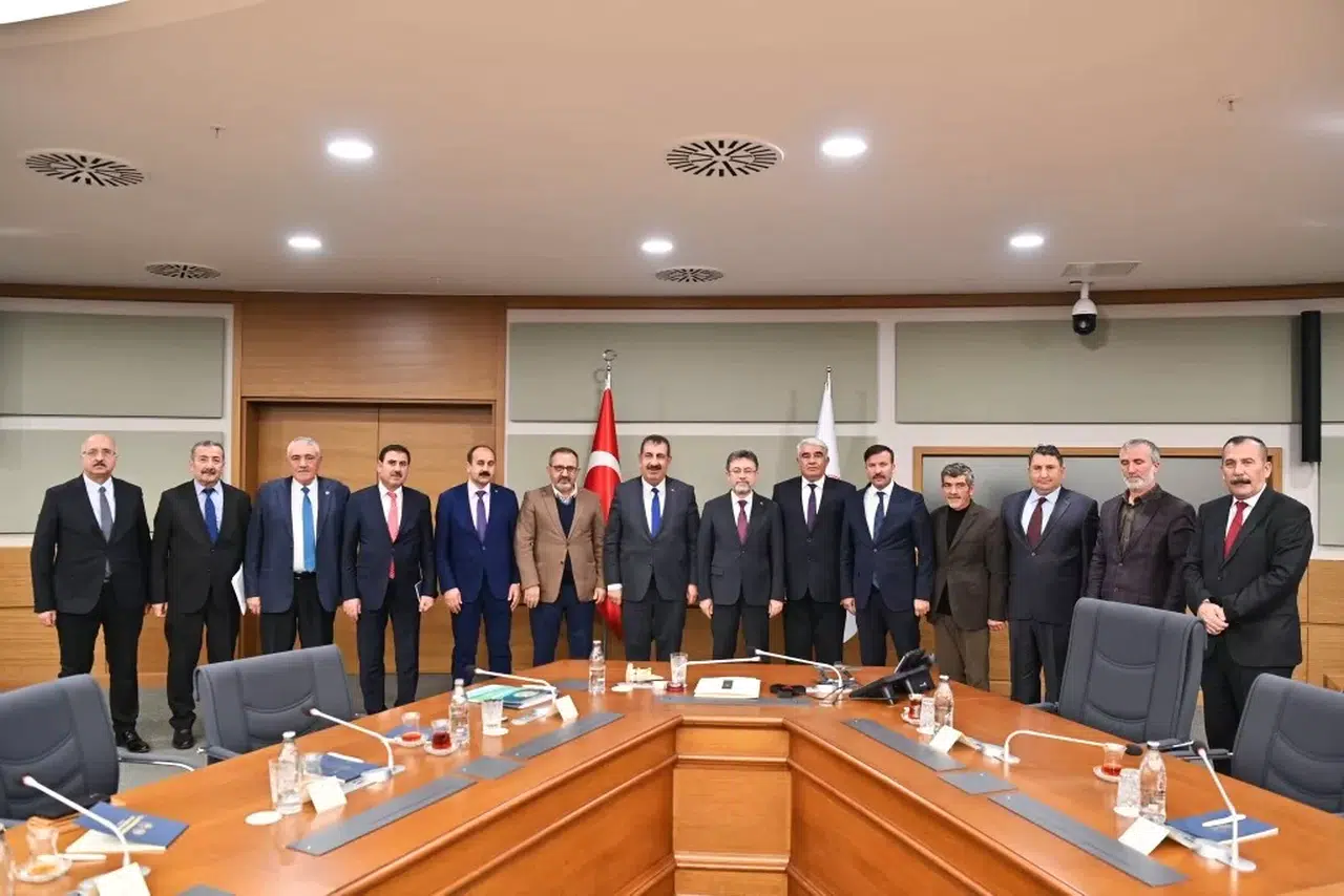 Tarım ve Orman Bakanı Yumaklı, Tüdkiyeb Heyetini Kabul Etti