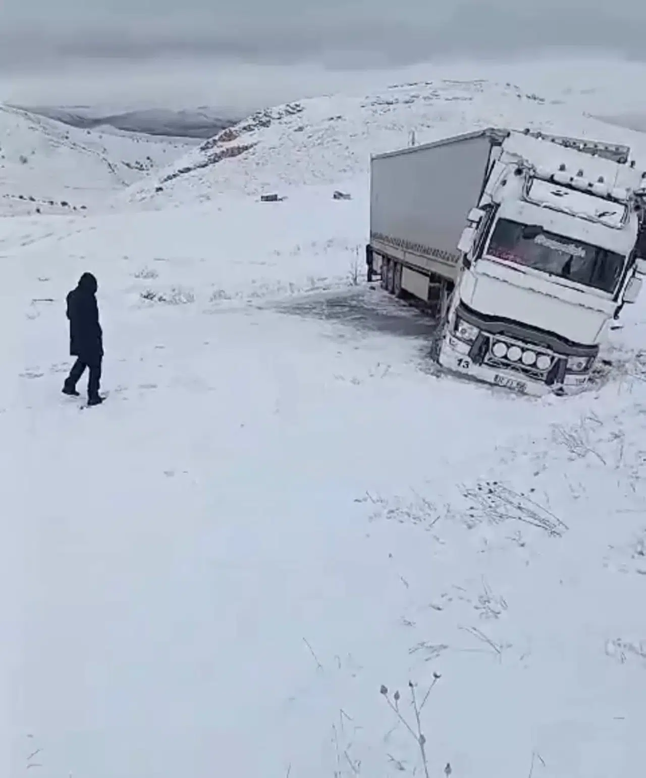 Tır Şoförü Navigasyon Mağduru Oldu