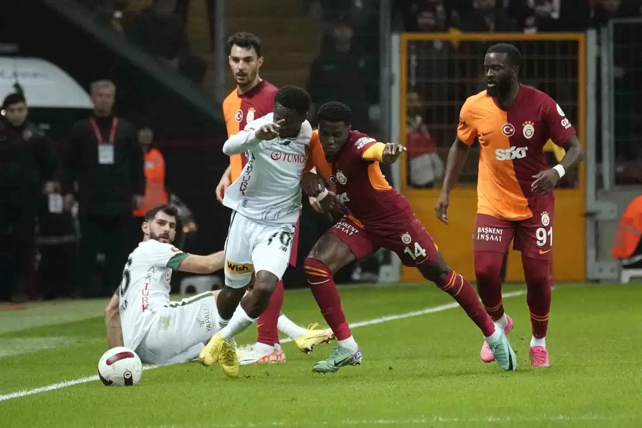 Trendyol Harika Lig: Galatasaray: 0 - Konyaspor: 0 (İlk Yarı)
