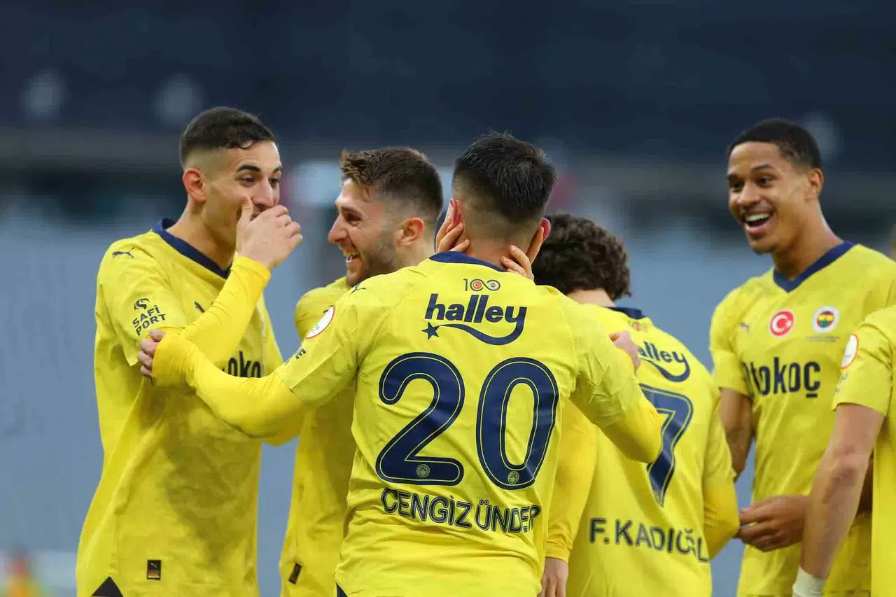 Trendyol Harika Lig: İstanbulspor: 1 - Fenerbahçe: 5 (Maç Sonucu)