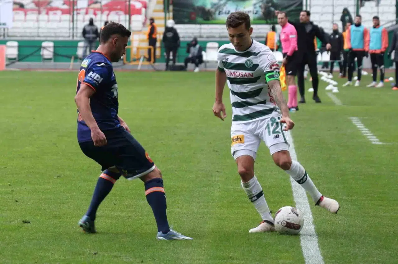Trendyol Muhteşem Lig: Konyaspor: 2 - Rams Başakşehir: 3 (Maç Sonucu)