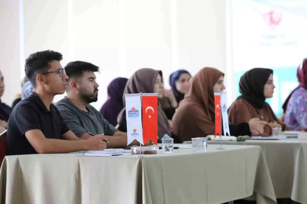 Türkiye Diyanet Vakfı Burslarına Müracaatlar 15 Ocak’ta Başlayacak