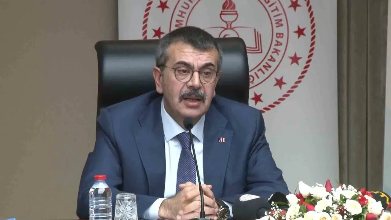 Türkiye’nin Birinci Hoş Sanatlar İlkokulu ve Ortaokulu Ankara’da Açılacak