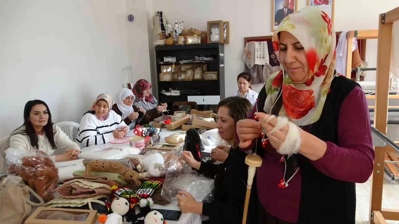 Van’ın Çorapları Dünyaya Tanıtılacak