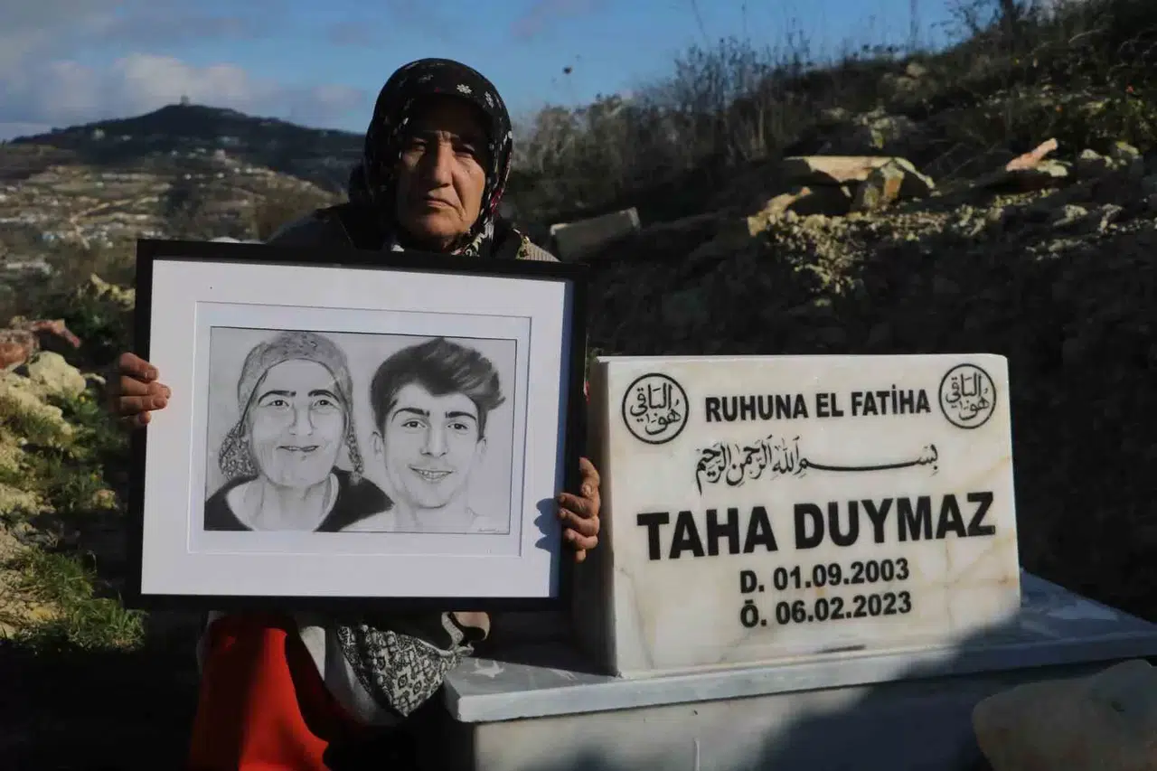 Yemek Görüntüleriyle Türkiye’nin Sevgisini Kazanmıştı, Annesi Zelzeleden Bu Yana Taha’nın Mutfağından Öteki Yerde Uyuyamıyor