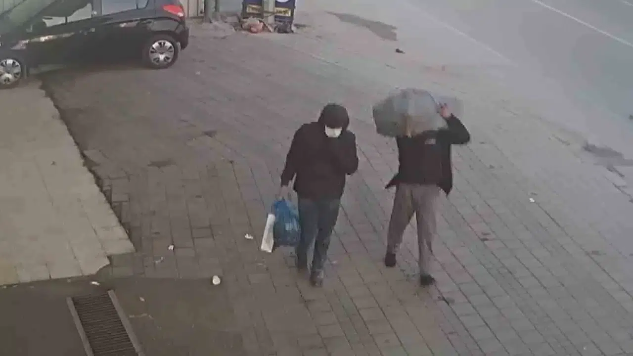 Yılbaşı Sabahı Kasayı Levye ile Açıp 600 Bin TL Vurgun Yapan Hırsızlar Yakalandı