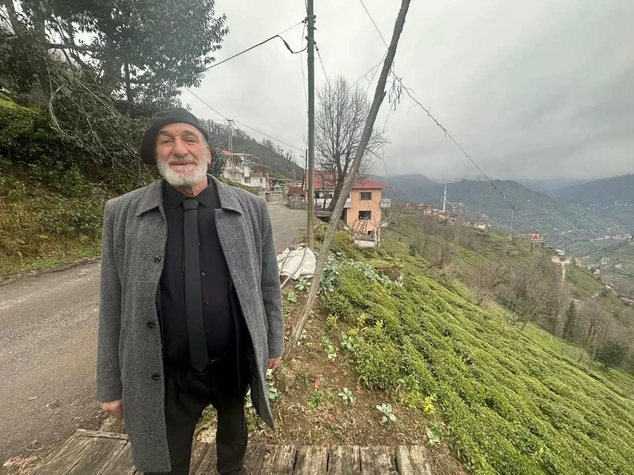 433 Nüfuslu Köyün Muhtar Adayından İş Makinesi ve Kamyon Vaadi