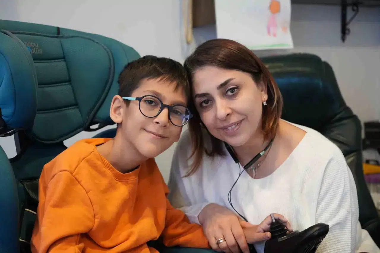 9 Yaşında Sma Hastası Oğlu Olan Hekimden Yeni Evlenecek Çiftlere İkaz: “Erken Devirde Sma Taraması Yaptırın”