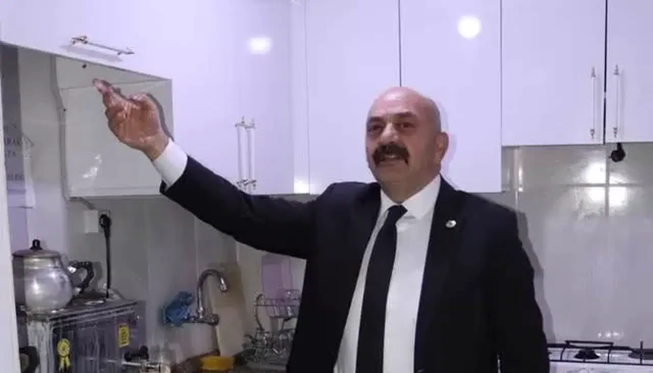 Başkan Çay Ocağını Yeniledi