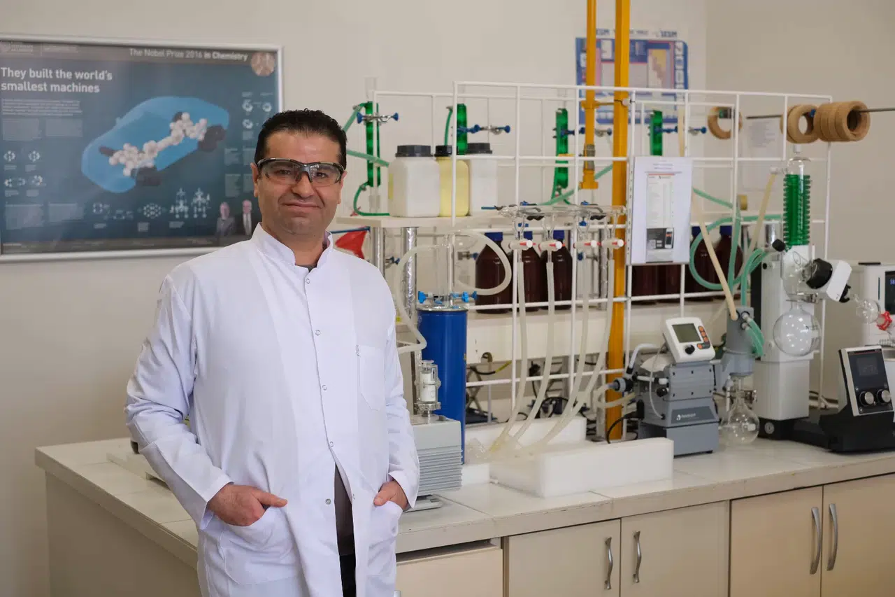 HİTÜ’de Yeni Moleküllerle Epoksi Maddeler Sentezlenecek