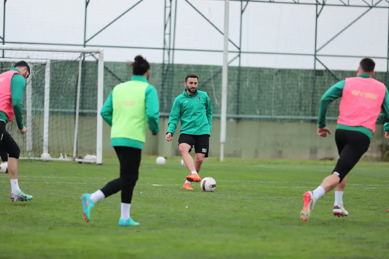 Kocaelispor Eksiksiz Çalıştı