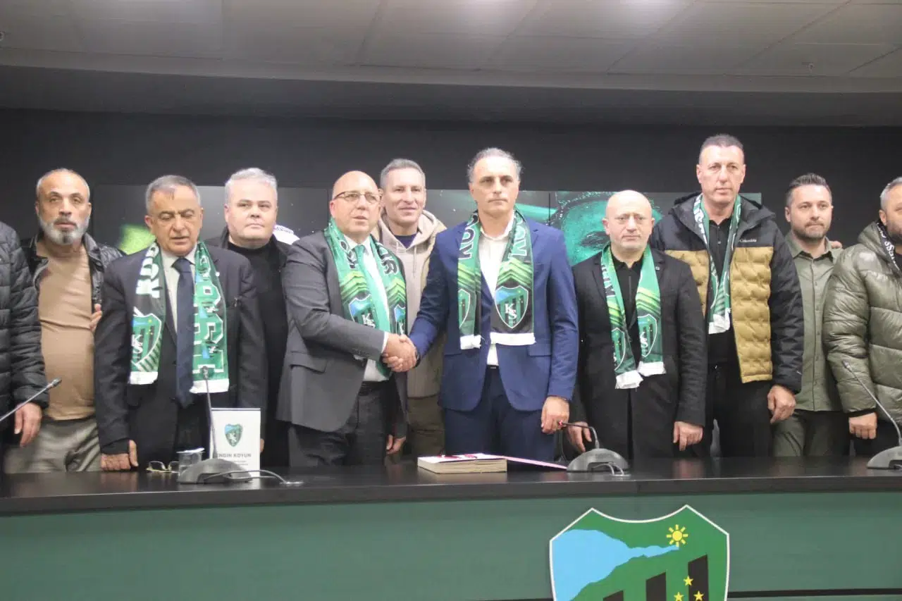 Kocaelispor’da Mustafa Gürsel Dönemi Başladı