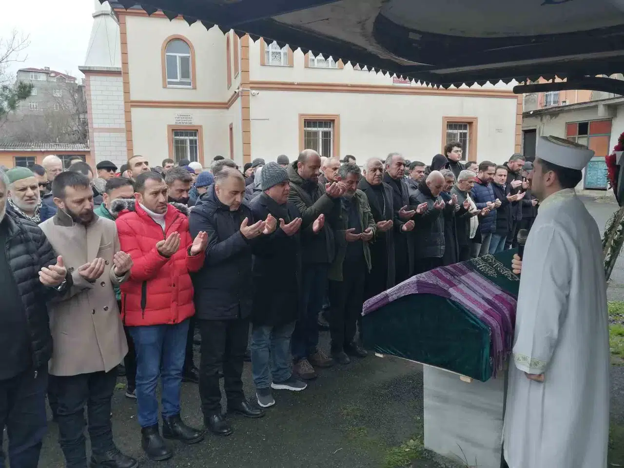 Ahmet Kaya’nın Ağabeyi Mustafa Kaya Son Seyahatine Uğurlandı