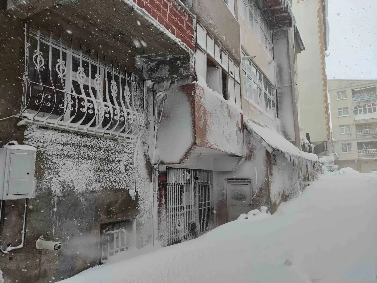 Ardahan’da Son 55 Yılın En Ağır Kar Yağışı