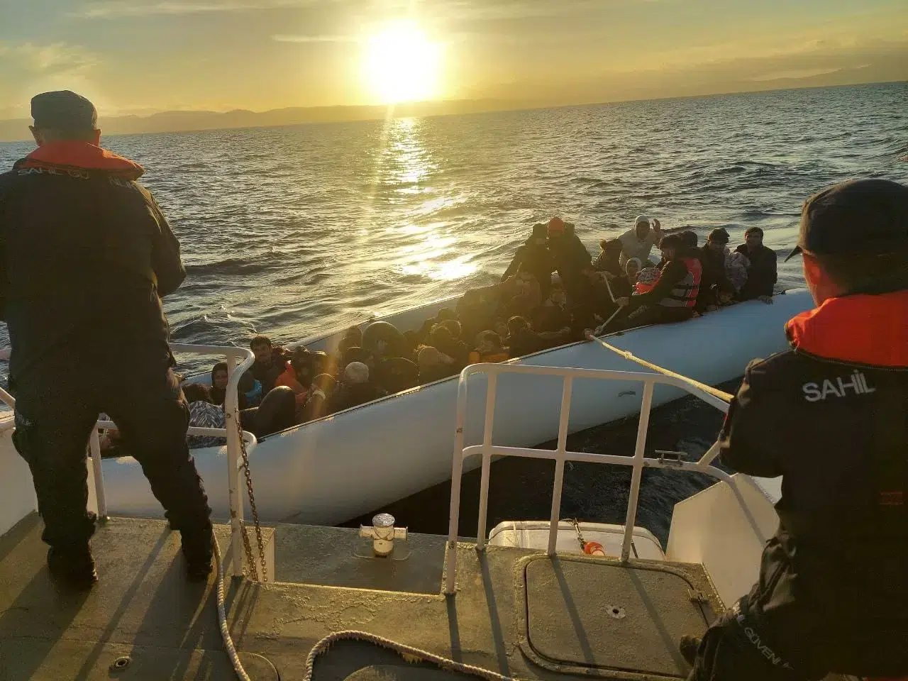Ayvalık’ta Kıyı Güvenlik’ten Sistemsiz Göçmen Operasyonu