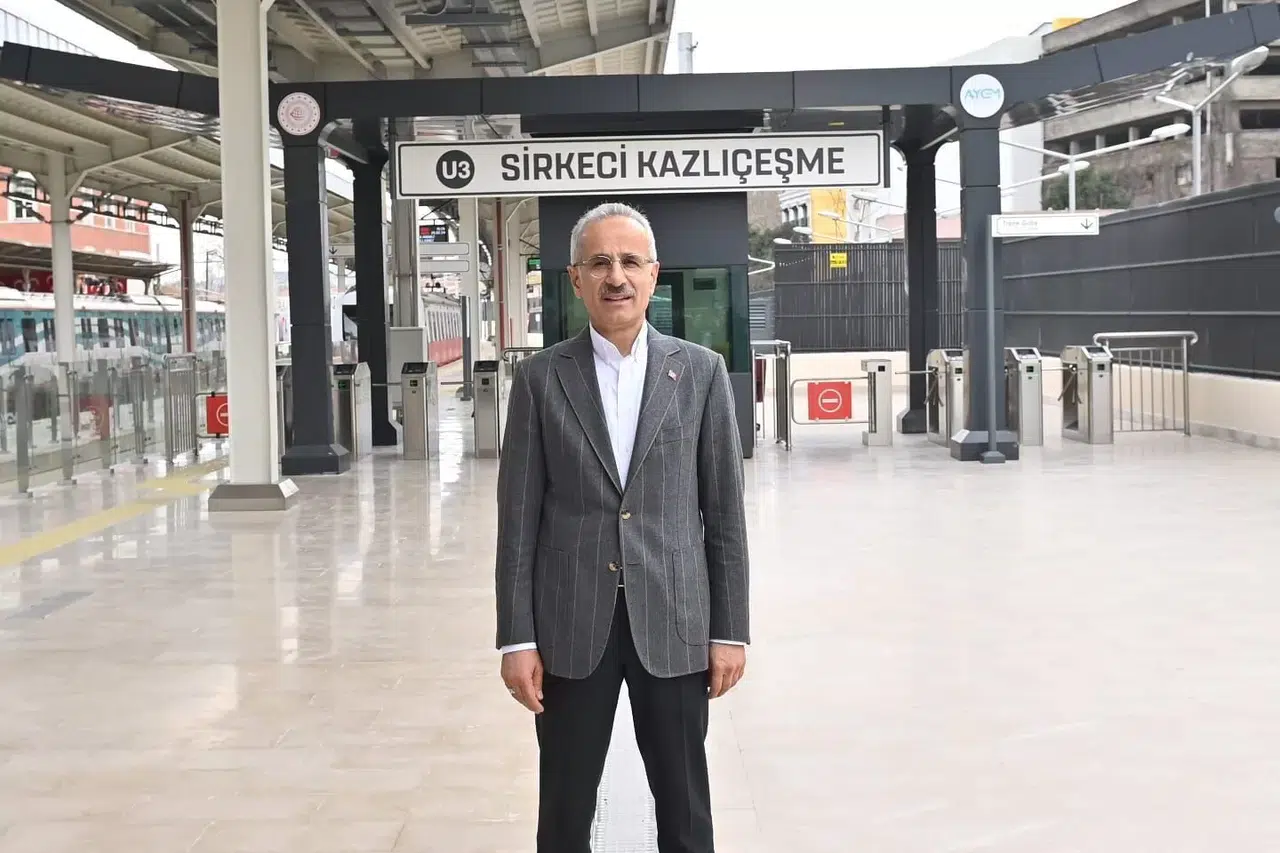 Bakan Uraloğlu’ndan Ekrem İmamoğlu’na "Davet" Cevabı: "Derdimiz İstanbul’a Hizmet Olmalı"