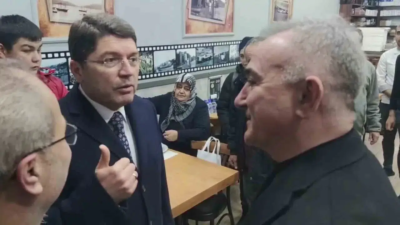Bakan Yılmaz Tunç, UYGUN PARTİ’nin Adayı Murat Sesli’yi Dinledi