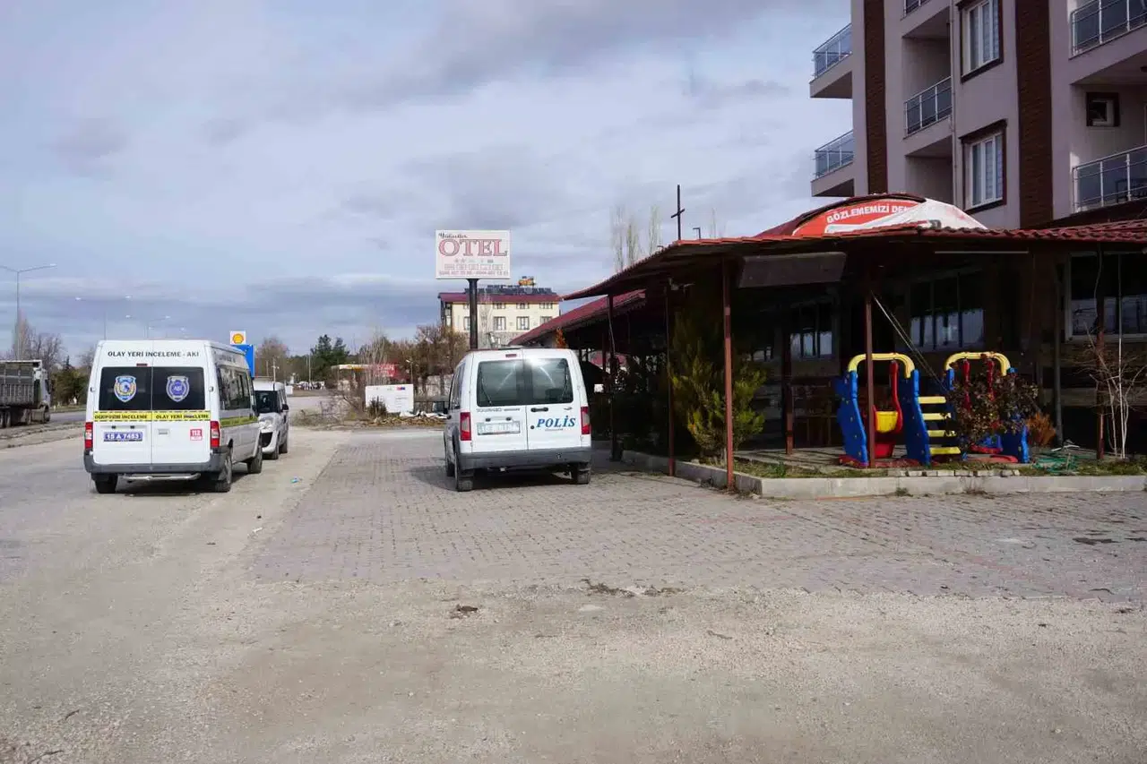 Burdur’da Eski Eşini Tüfekle Vurup Bıçaklayarak Öldüren Kuşkulu Denizli’de Yakalandı