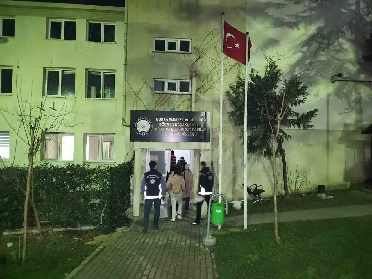 Çalışma Müsaadesi Olmayan 8 Yabancı Asıllı Yakalandı
