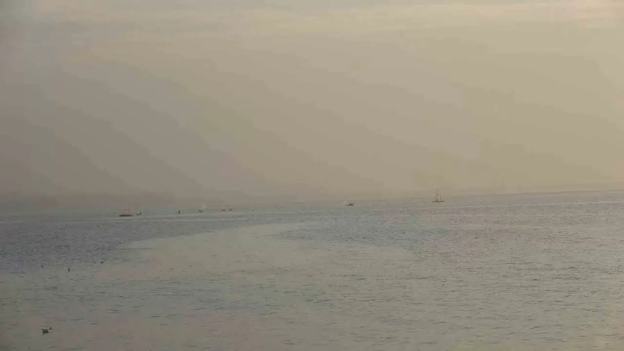 Çanakkale Boğazı Sis Nedeniyle Transit Gemi Geçişlerine Kapatıldı