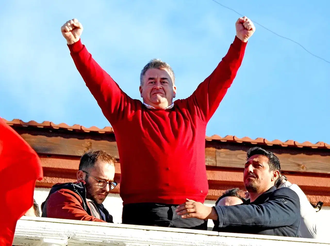 Çeşme Belediye Lideri Oran, Aday Olmayacağını Açıkladı