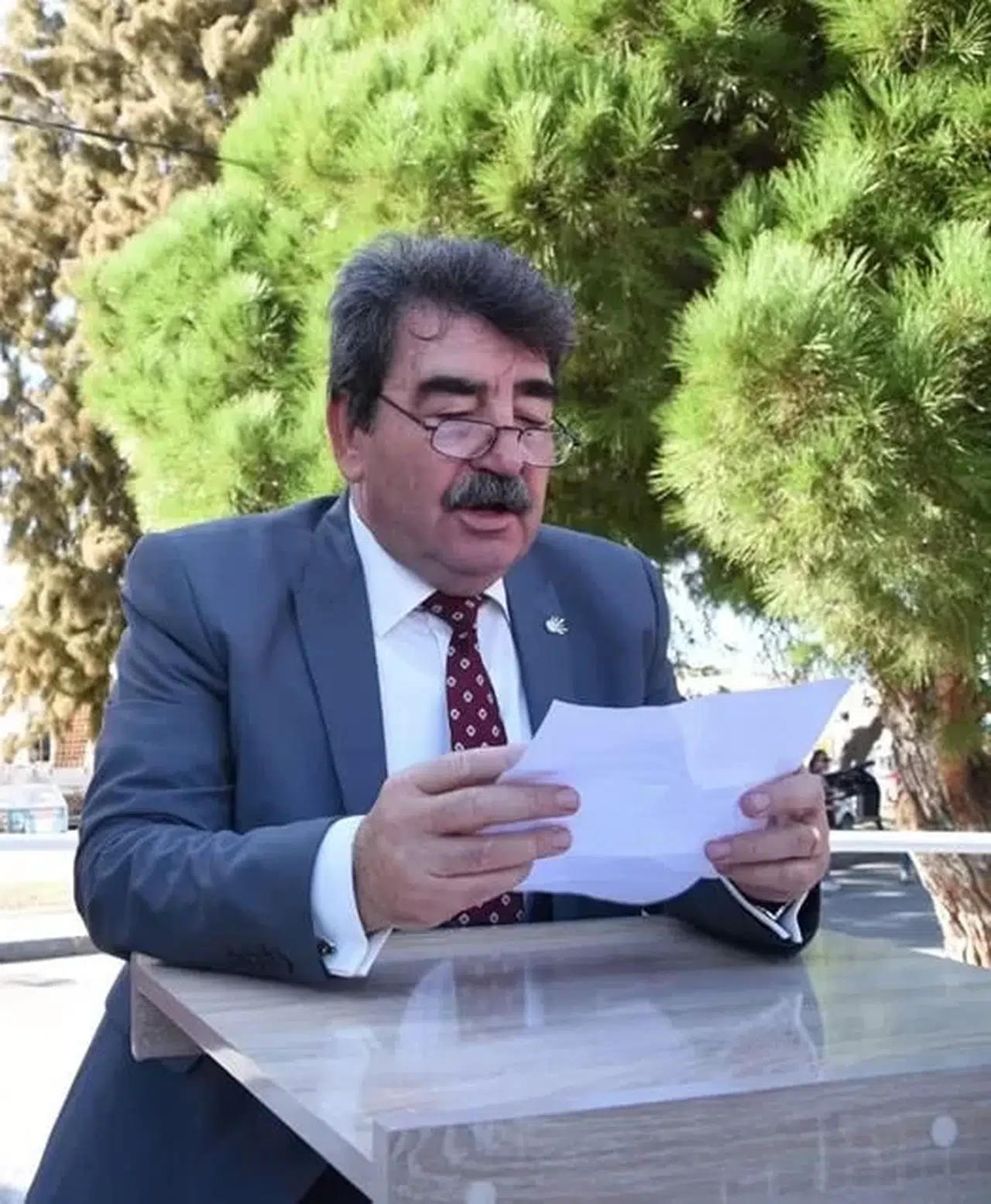 CHP Foça İlçe Lideri ve İdaresinden Meclis Listesi İstifası