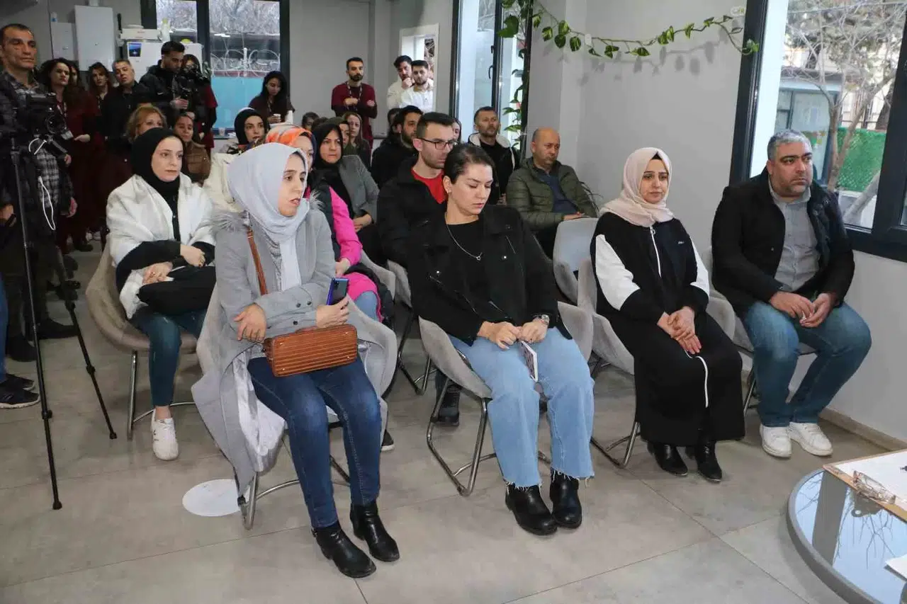 Diyarbakır’da Otizmli Bireylerin Aileleri Bilinçlendiriliyor