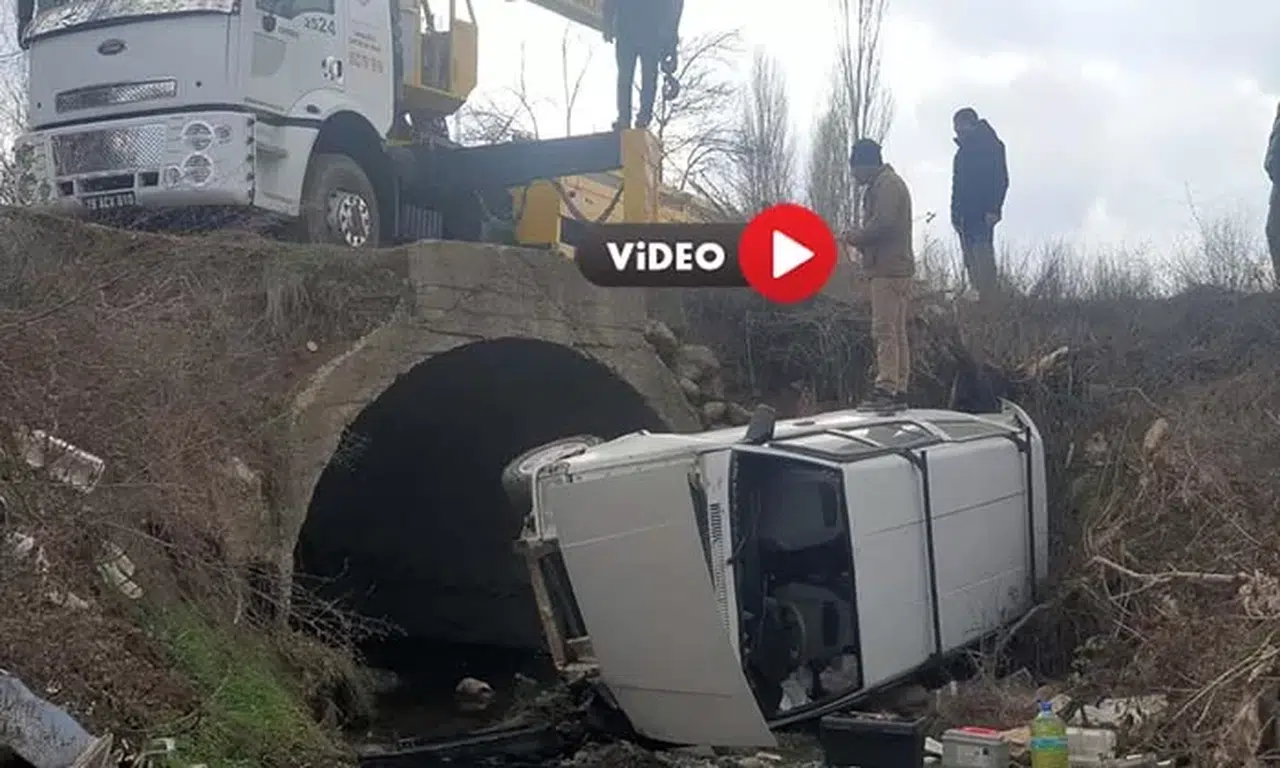 Çorum’da Otomobil Menfeze Uçtu!
