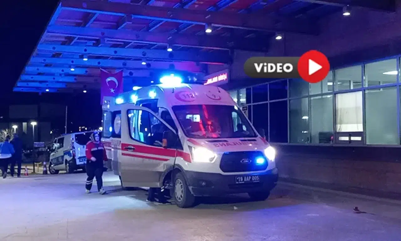 Alkollü Adam Doktorla Tartışıp Kendisini Yaraladı