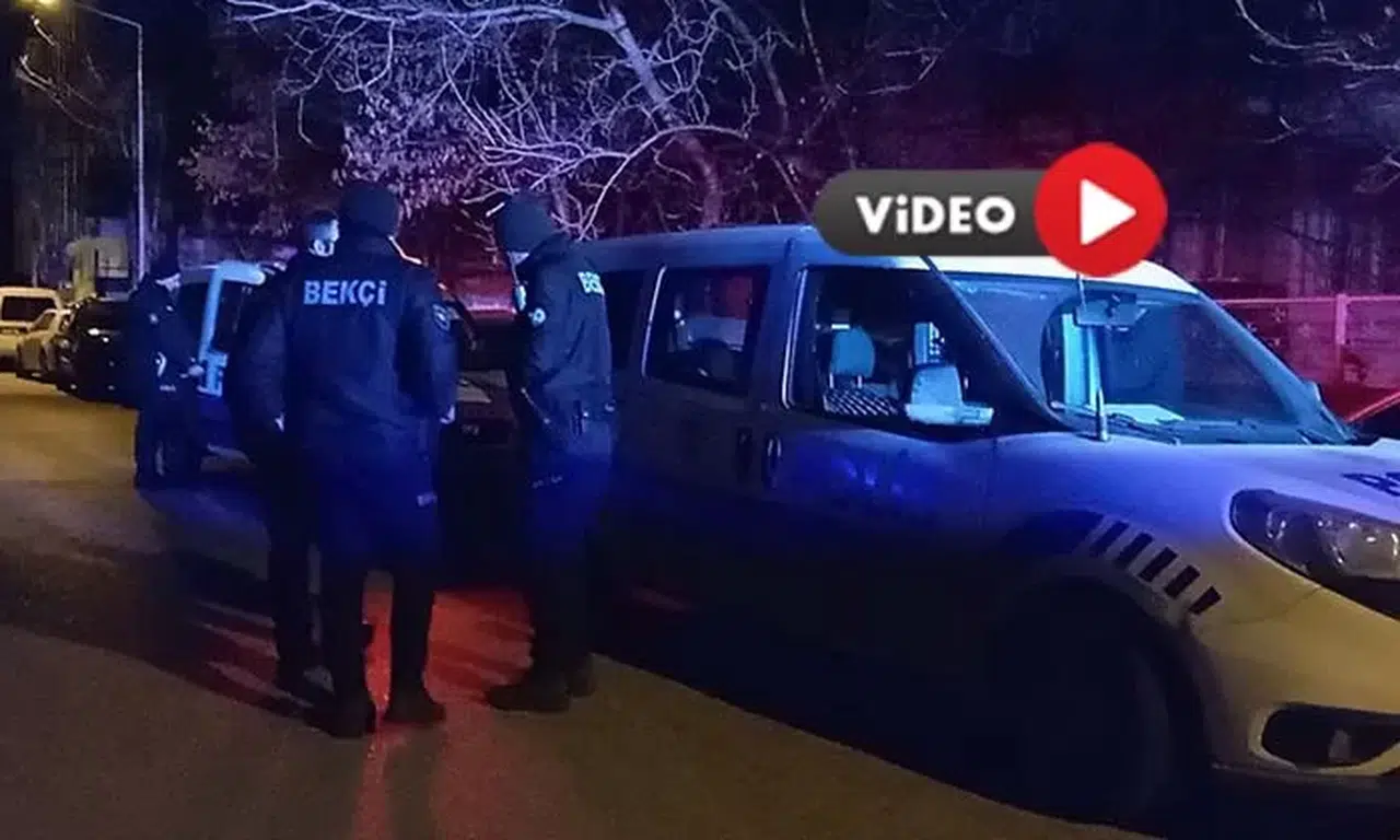 İstedikleri Parayı Alamayınca Bıçakla Saldırdılar