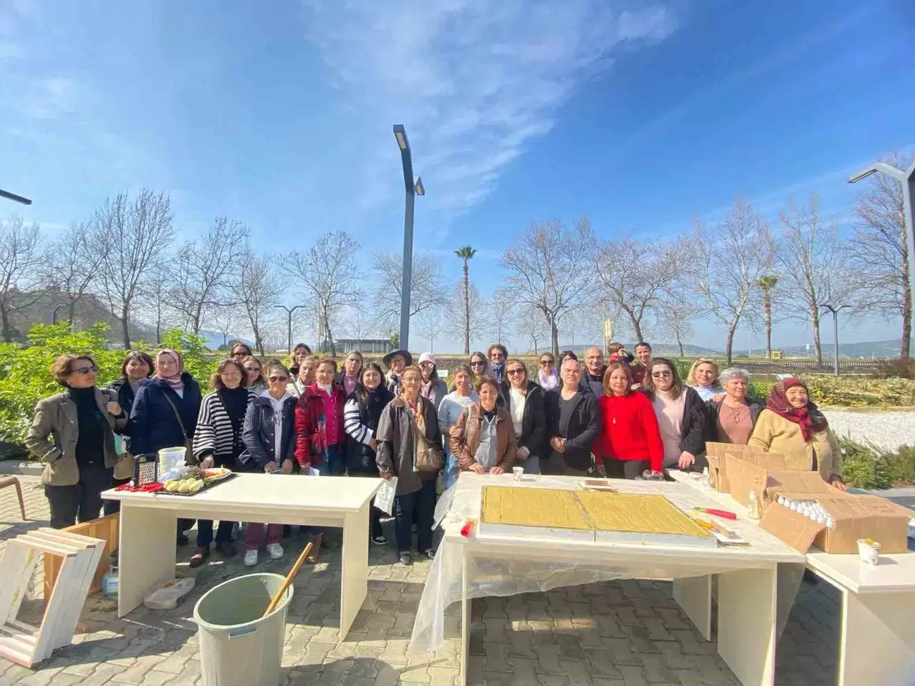 Efes Tarlası Ömür Köyünde Zeytinyağı Sabunu Yapmayı Öğrendiler