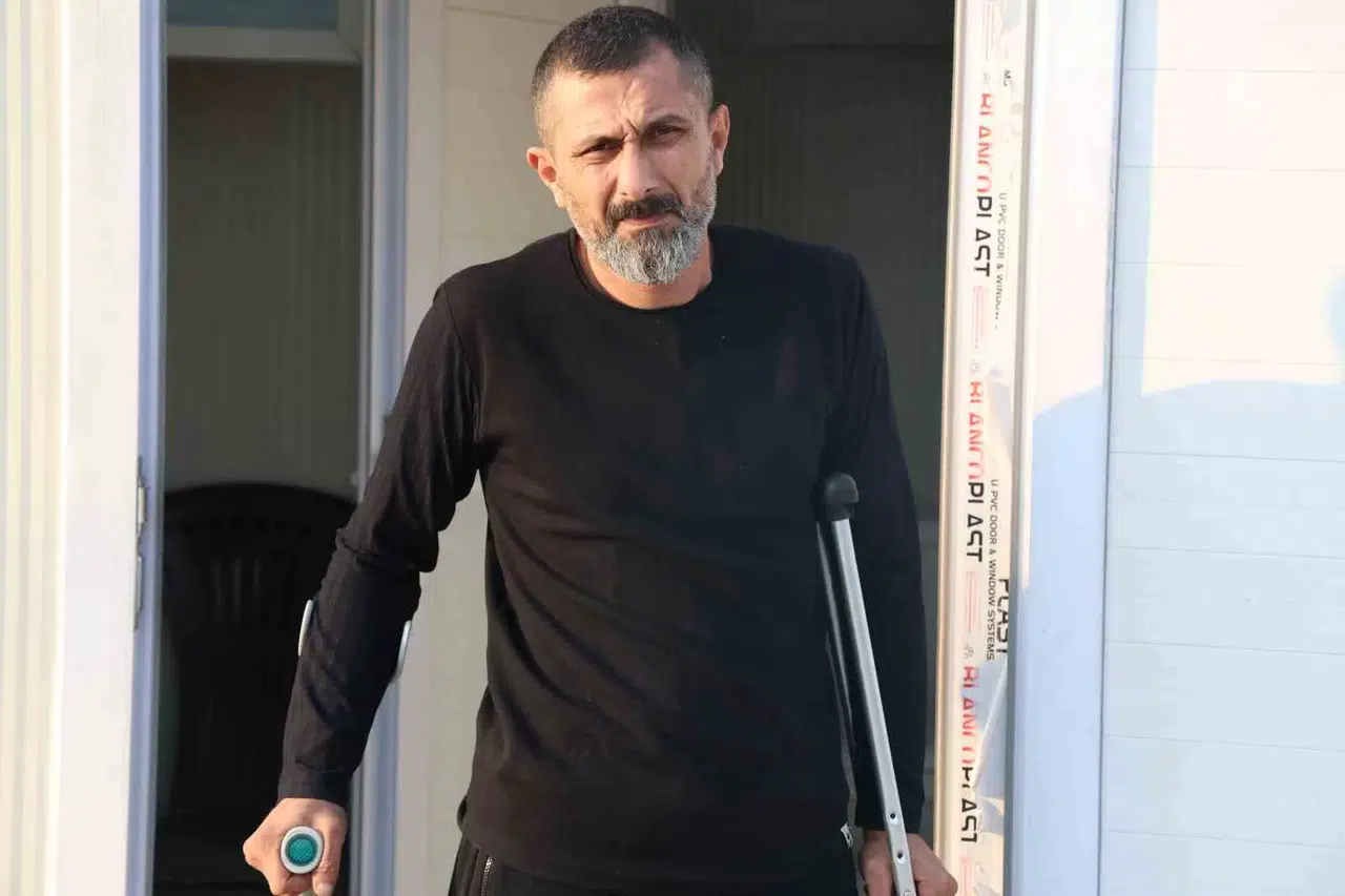 Enkaz Altında Cep Telefonuyla Görüntüsünü Çekmişti: “Mezardan da Dar Bir Yerde 4 Gün Kaldım”