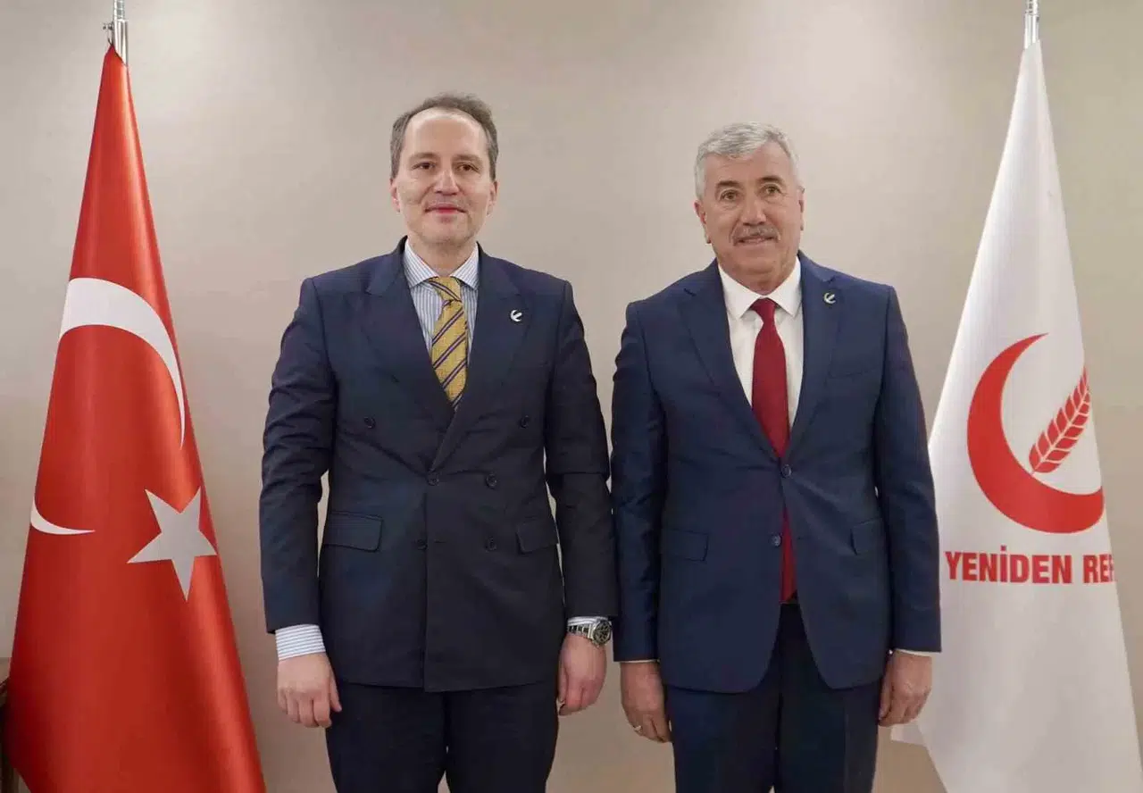Eski Ak Parti Belediye Lideri Nihat Çiftçi, Tekrar Refah’tan Aday Oldu