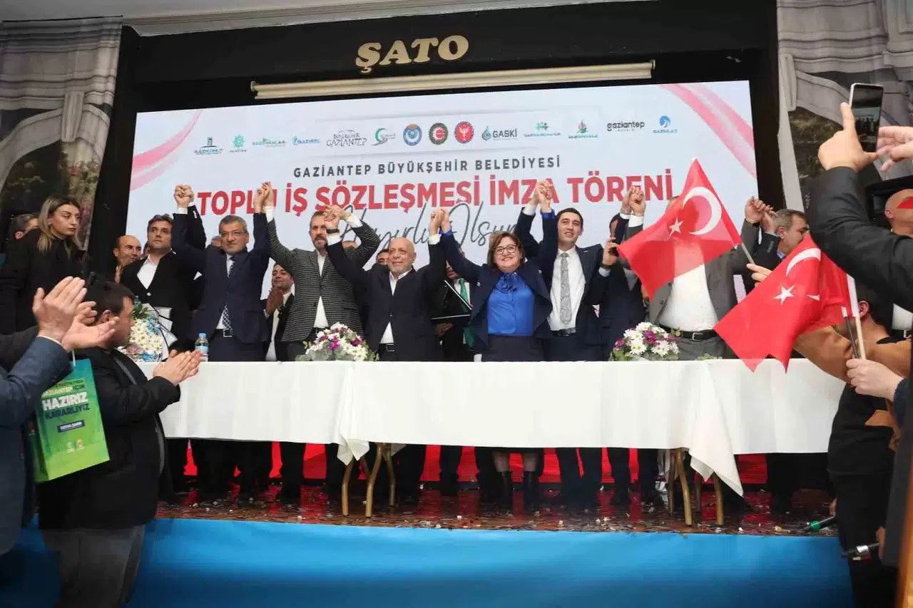 Gaziantep Büyükşehir’den Çalışanlara Yüzde 100 Artırım