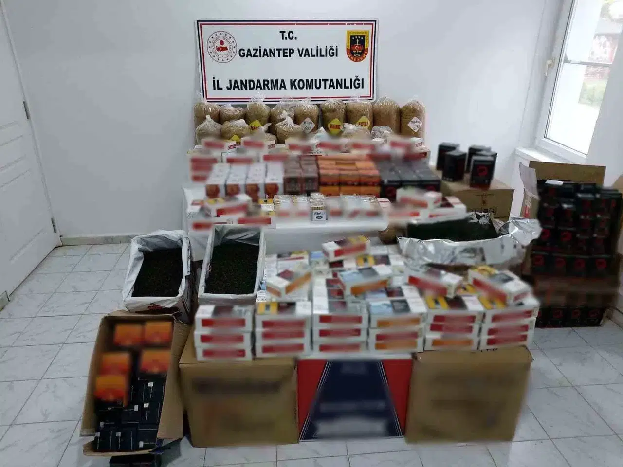 Gaziantep’te 1 Milyon 317 Bin Liralık Kaçak Gereç Ele Geçirildi: 6 Gözaltı