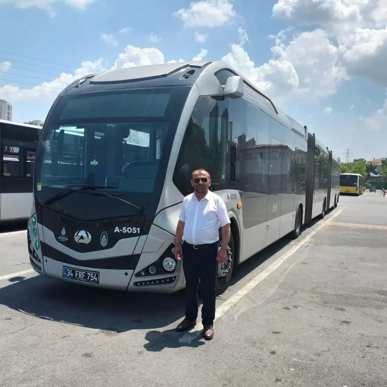 Hayatını Kaybeden Metrobüs Sürücüsünün Cenazesi İsimli Tıptan Alındı
