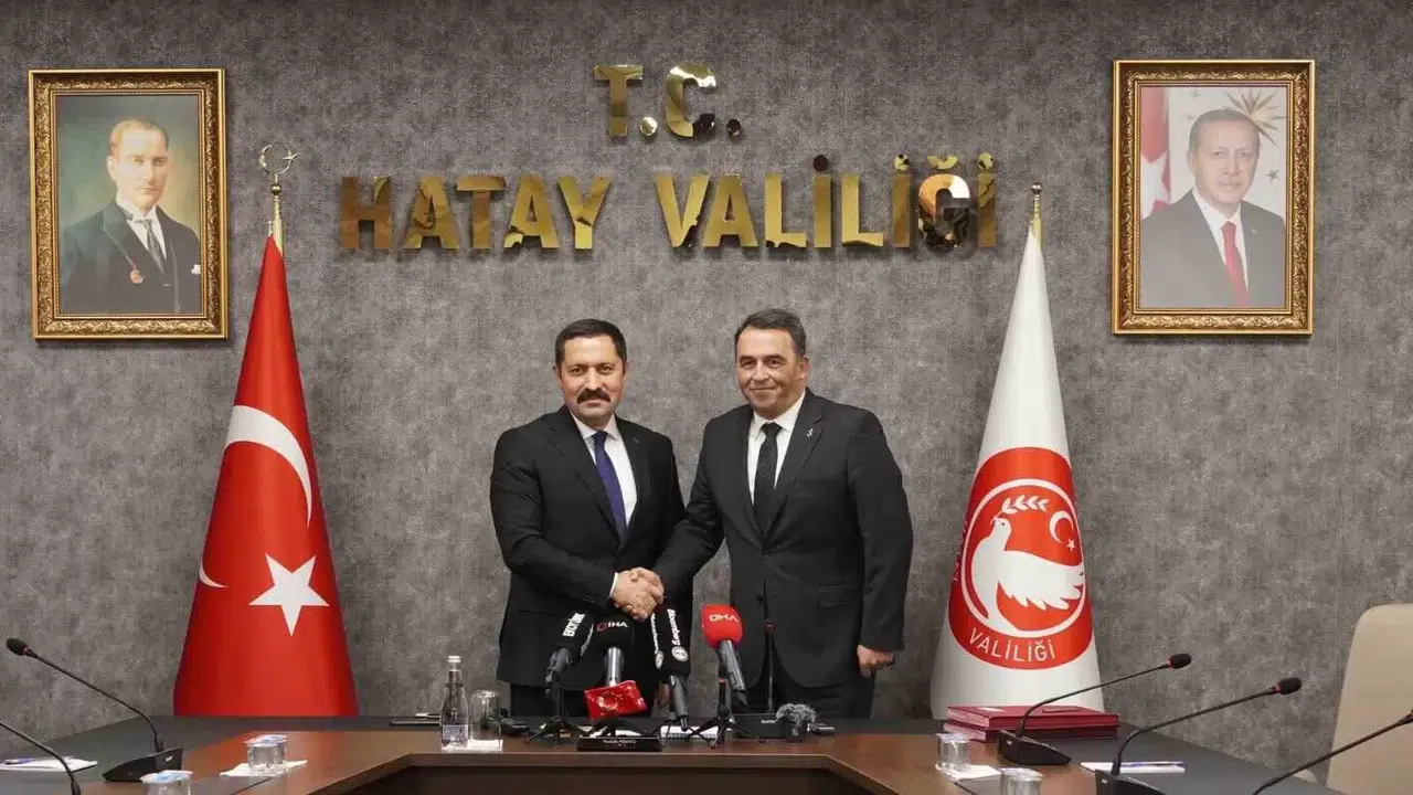 İş Bankası’ndan Hatay’a Okul Dayanağı
