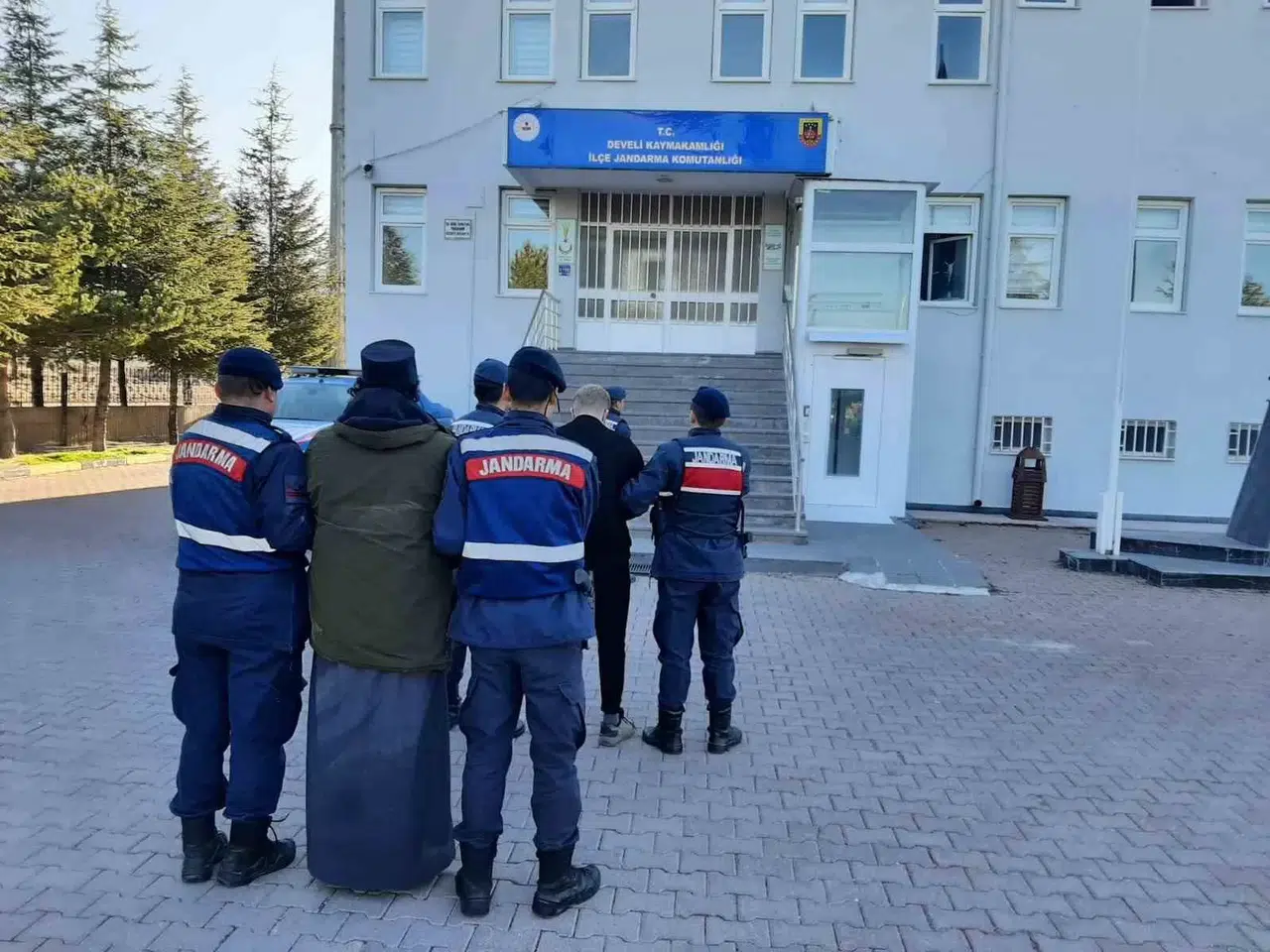 Jandarmadan DEAŞ Operasyonu: 2 Gözaltı